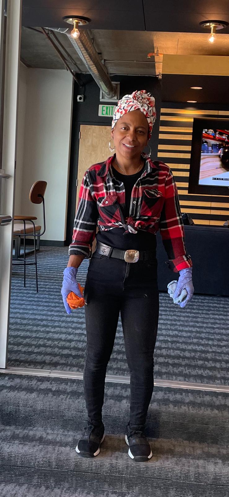 Lobby cleaning service